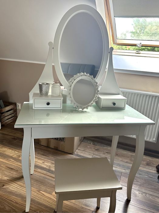 Toaletka Hemnes Ikea