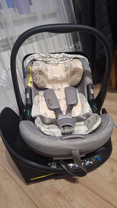 Fotelik Cosatto Acorn 2 i-Size + baza ISOFIX