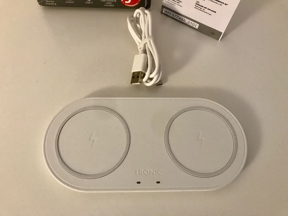 Безпровідний зарядний пристрій TRONIC Qi, 20W