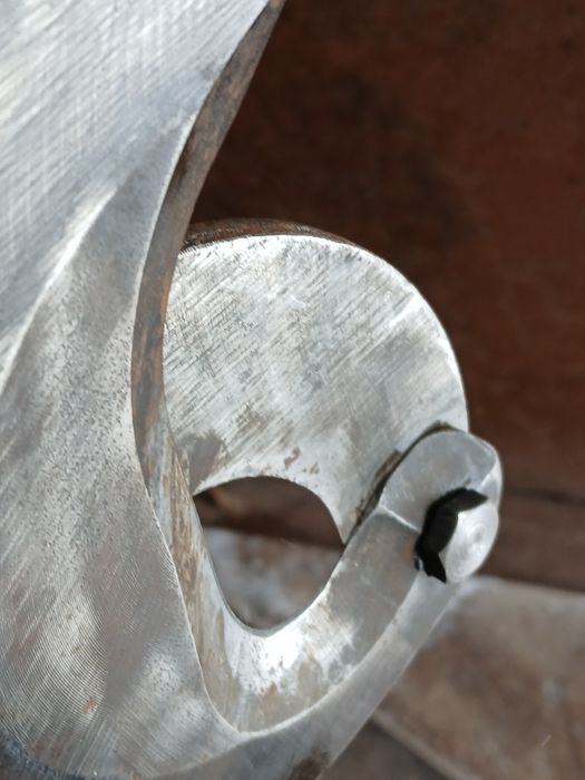 кабелеріз .кабелерез