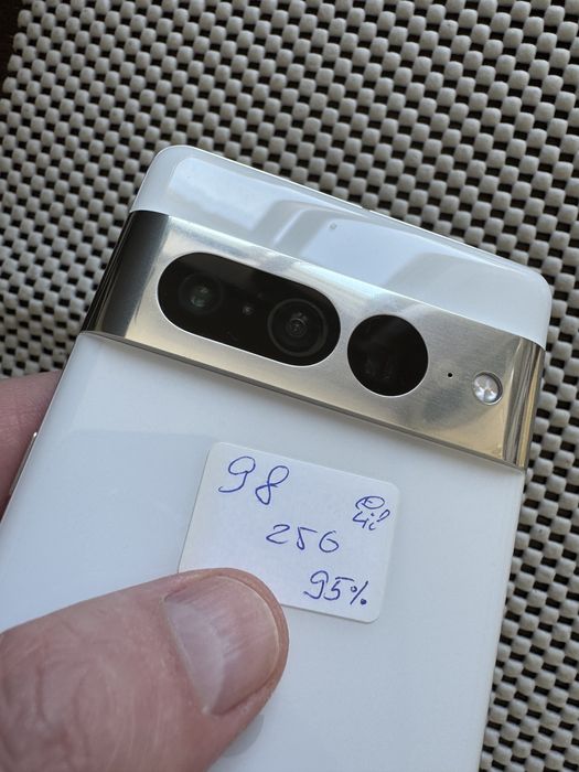 Pixel 7 pro 256gb гарний стан без блокування