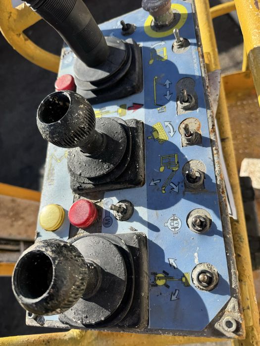 Plataforma Articulada Diesel 20mt Usada