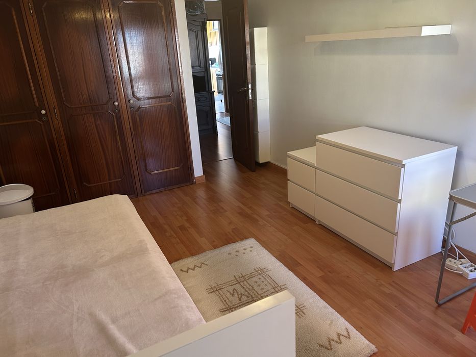 Quarto  solteiro  (  1 pessoa )