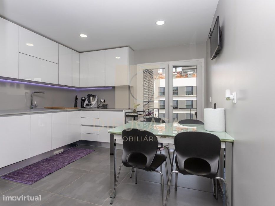 R299 APartamento T3 com terraço 14m2