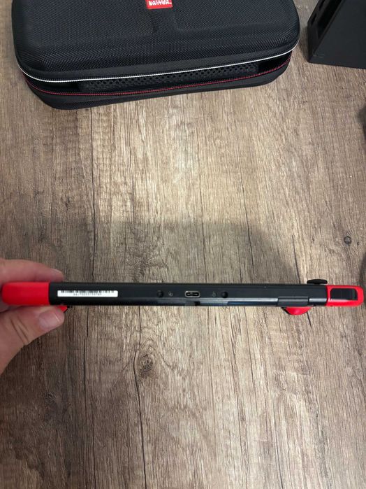 Nintendo Switch + Acessórios + Bolsa