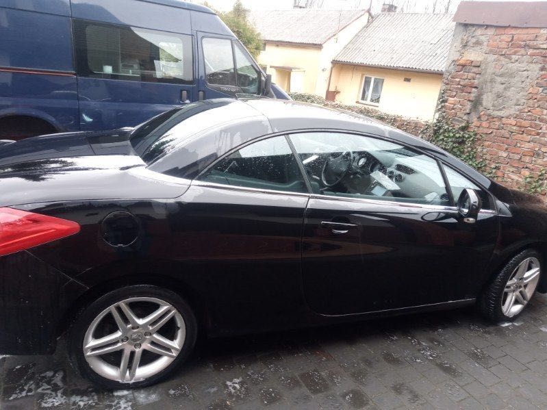 Peugeot 308cc czarny