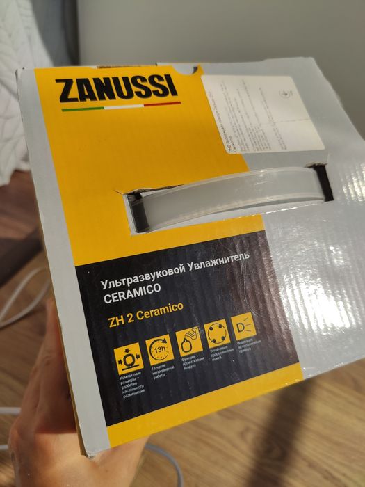 Zanussi ZH2 Ceramico ионный увлажнитель