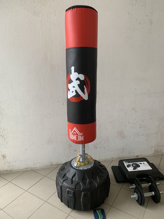 Saco De Boxe com base.