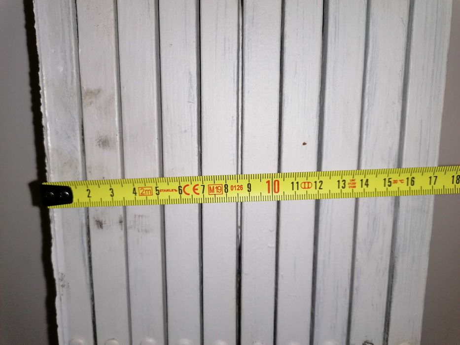 Porta de lagarta de elevador  - 4 disponíveis