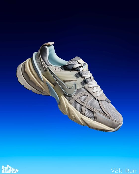 РОЗПРОДАЖ! Жіночі кросівки Nike V2K Run. Оригінал. Розмір 38 - 24 см