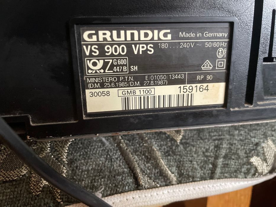 Відеомагнітофон grundig vs 900 vps Германія 1987