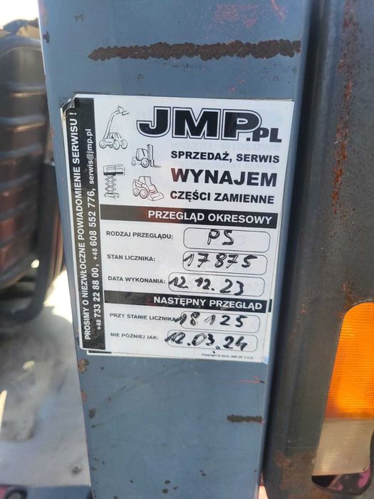 sprzedam wózek widłowy nissan