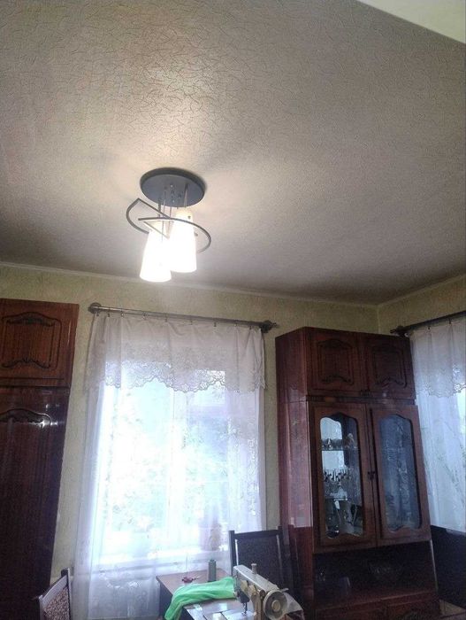 Продам пол дома 25м2. Жилое состояние. г. Мерефа. ТОРГ   SM