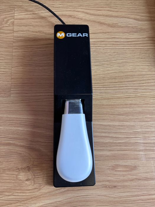 Kontrol S88 keyboard like new