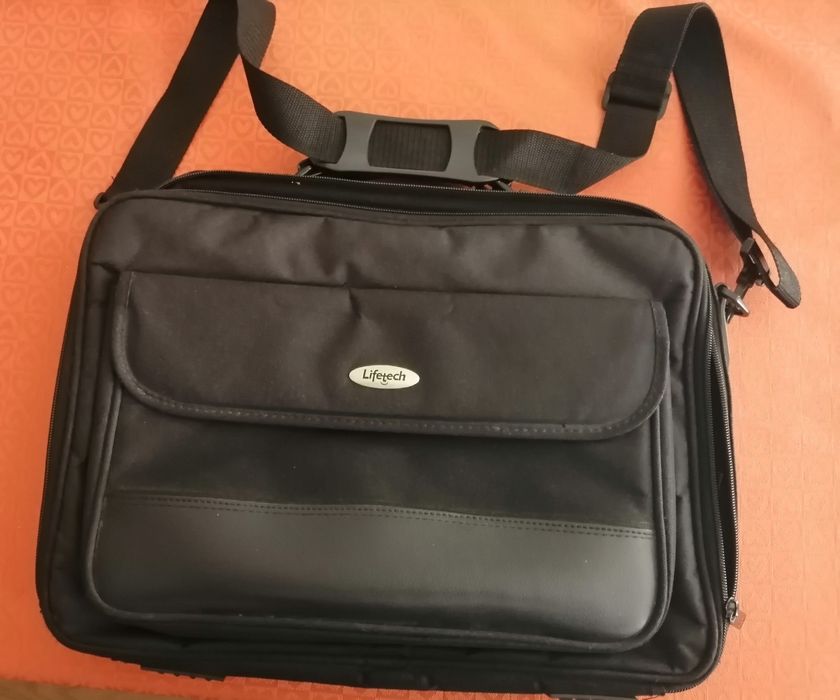 Lifetech Laptop Bag, Like New64283922130049121