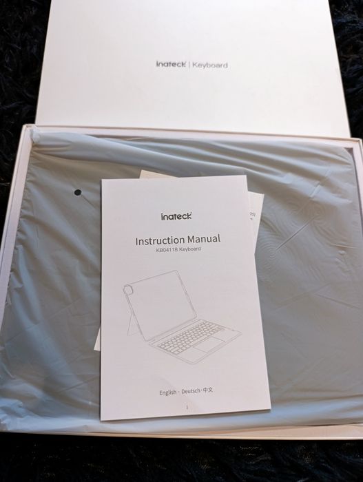 Etui z klawiaturą Inateck