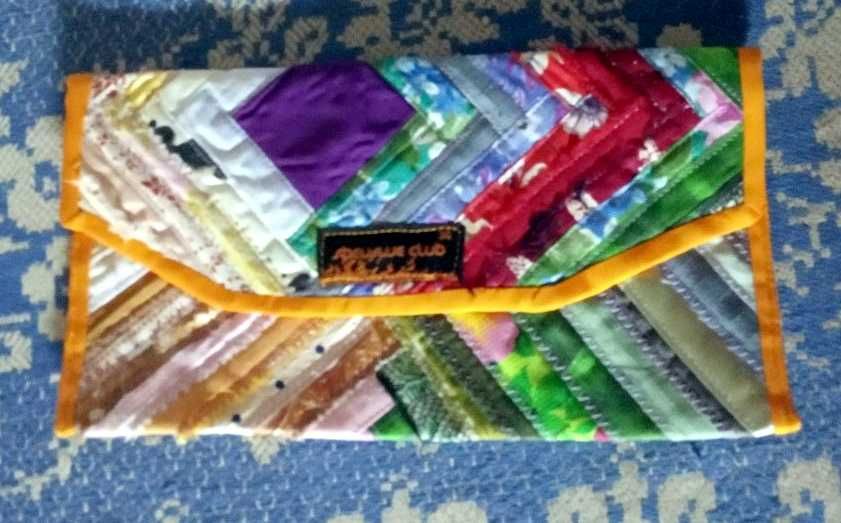 Яркий кошелёк в стиле пэчворк