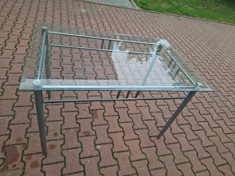 Stół szklany piekny