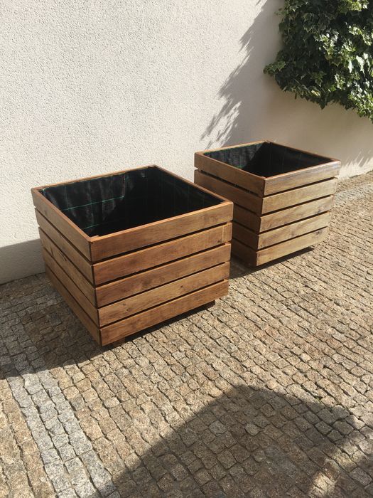 Floreiras em Madeira Deck novas