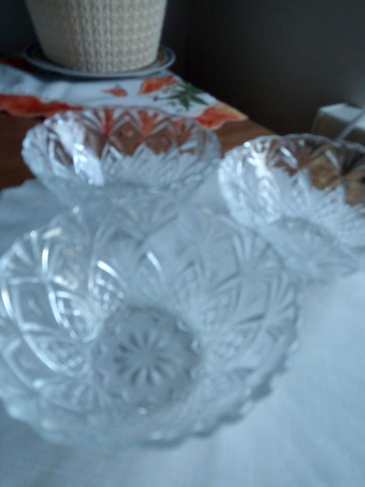 Miseczki 3 szklane, kryształ - do lodów, kompotu