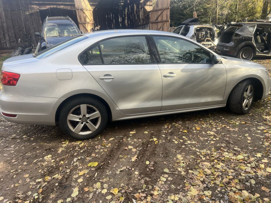 Розборка VW Jetta 6 VI LA7W джета 6 шрот запчастини