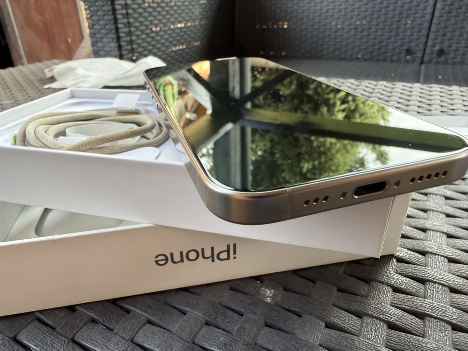 Iphone 15 pro natural titanium 128gb