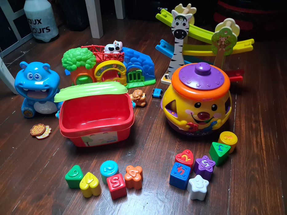 Zabawki dla chlopca i dziewczynki