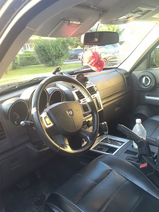 Sprzedam Dodge Nitro