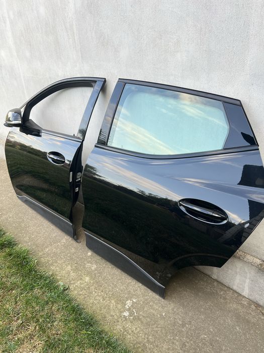 Оригінальні ліві (водійські) двері для Chevrolet Bolt EUV 2023.