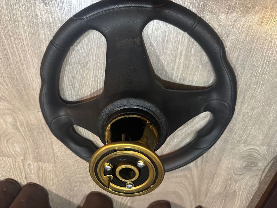 Руль ВАЗ 2108 2109 21099 жигули 2113 2114 2115 жигули