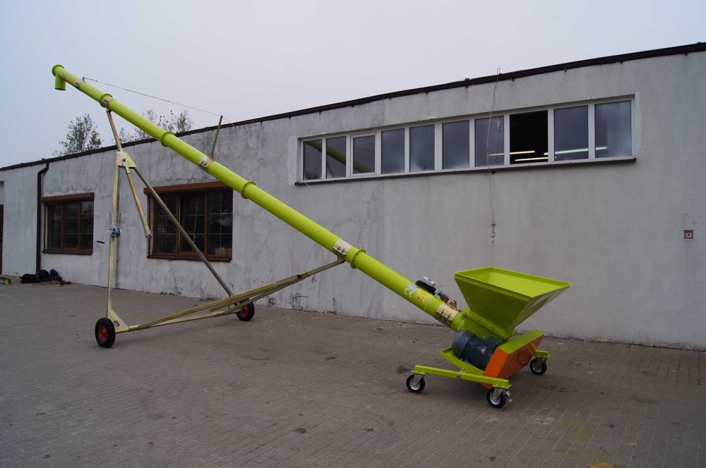 Podajnik do zboża długość 4m średnica 200mm producent ADRAF