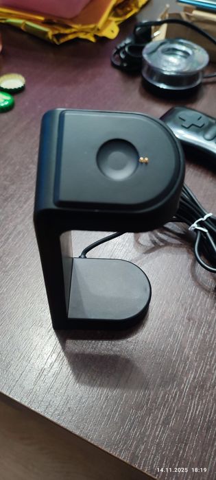 Stacja ładujaca do smartwatch