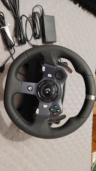 Logitech - Volante e manete