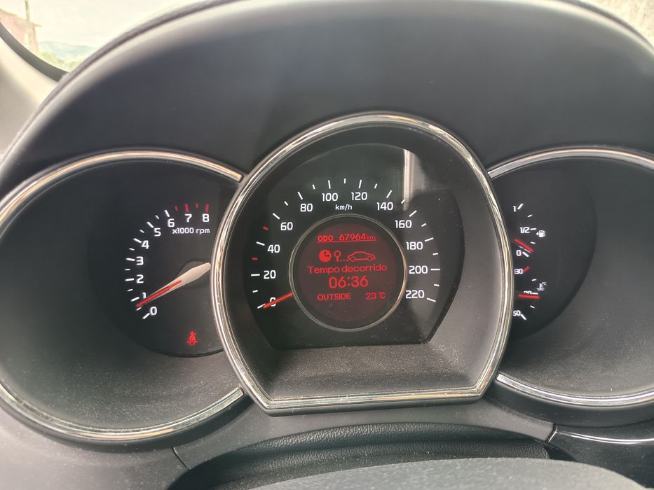 Kia rio gasolina 2016