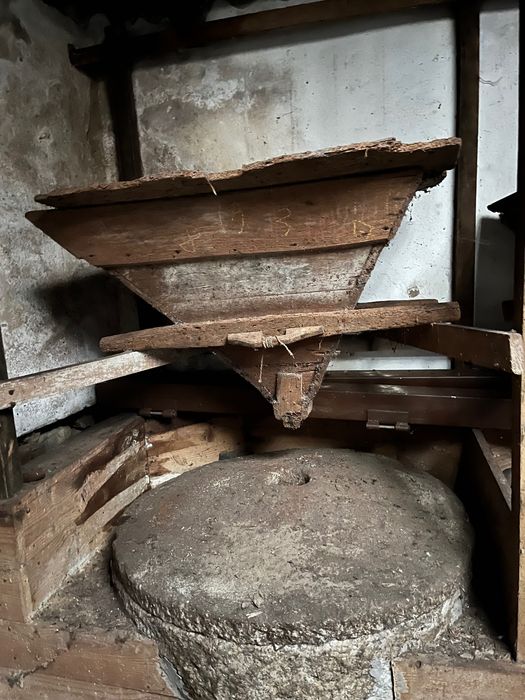 Mós de moinhos de água originais