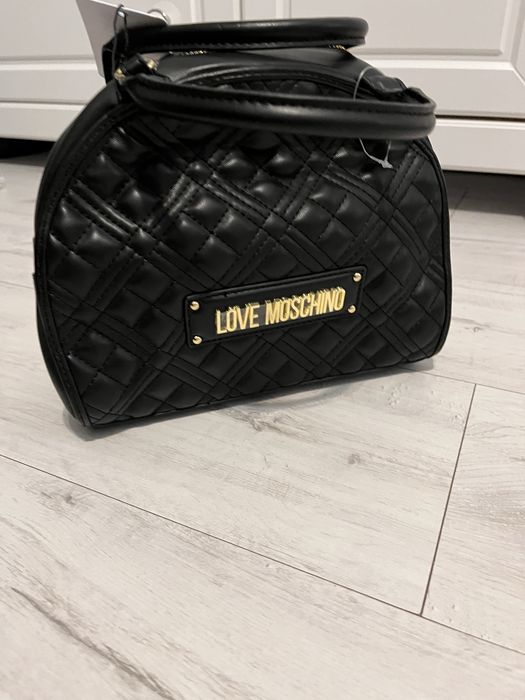 Torebkadamska  Love Moschino