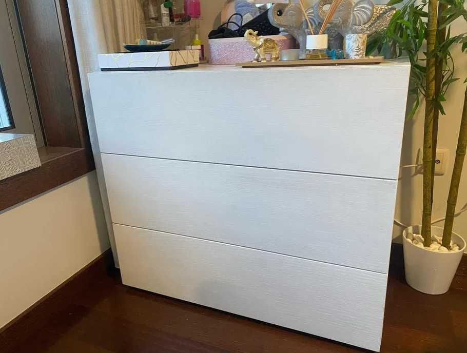Cómoda em madeira – 3 gavetas | Estilo moderno e minimalista