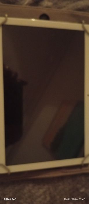 tablet voom tab 2, em perfeito estado, 64 gb internos, 4 gb ram, slot para cartões SIM, 10"