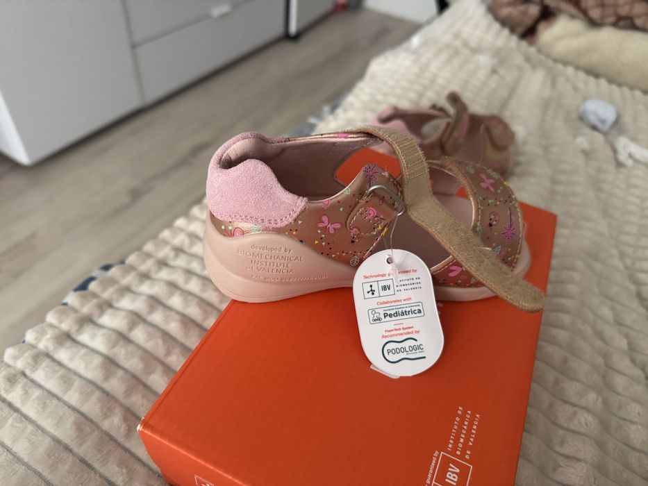 Босоніжки biomecanics