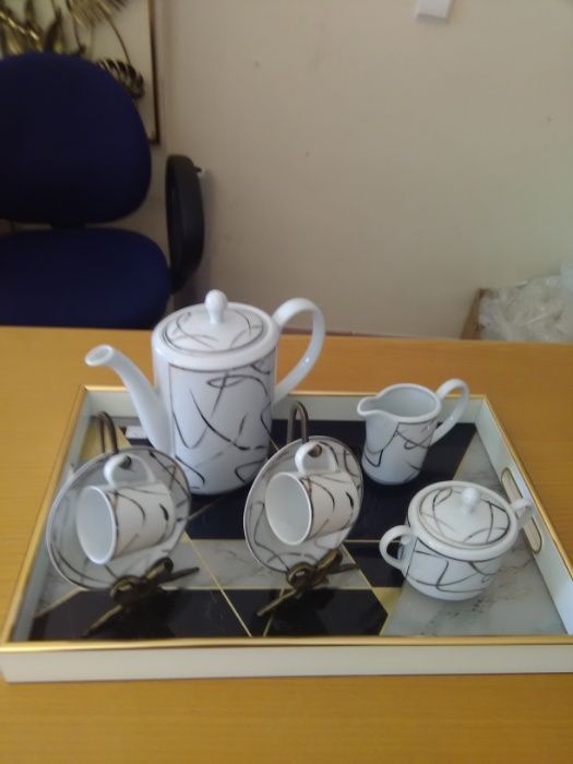 Serviço de Café Vista Alegre - Splash