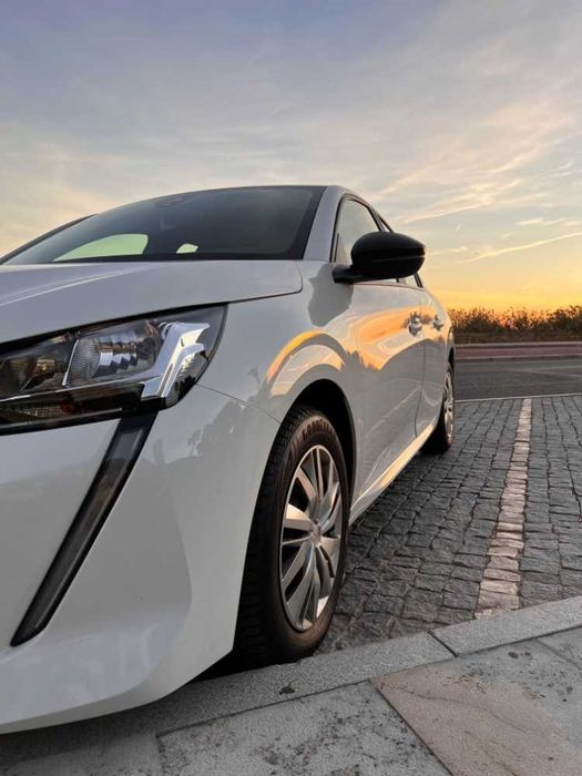 Peugeot 208 (2023) 1.2 PureTech Active – 1.º Dono | 4.5L/100km — photo 2