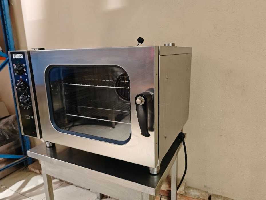 Piec konwekcyjno-parowy Zanussi 6×GN 1/1 – 7,7 kW – stan bardzo dobry
