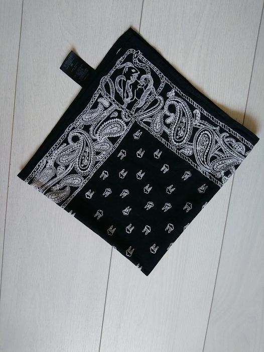 Бандана хустка для байкера стоматолога H&M