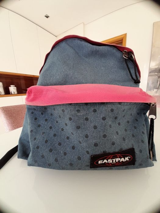 Mochila e estojo eastpak