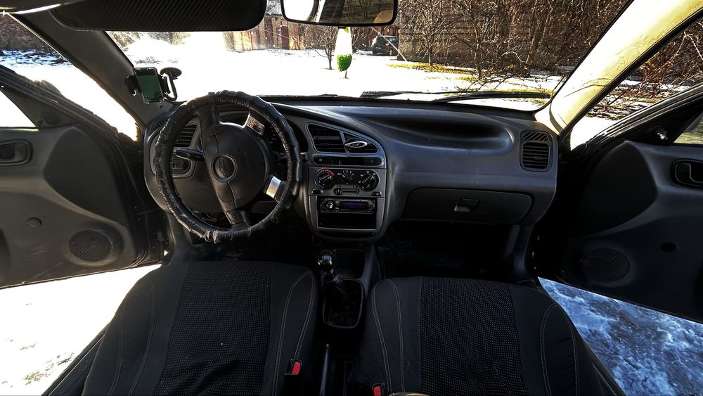 Daewoo Lanos 1.5 бензин/газ, седан, механіка
