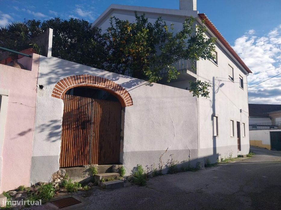 Moradia V3, Assentiz