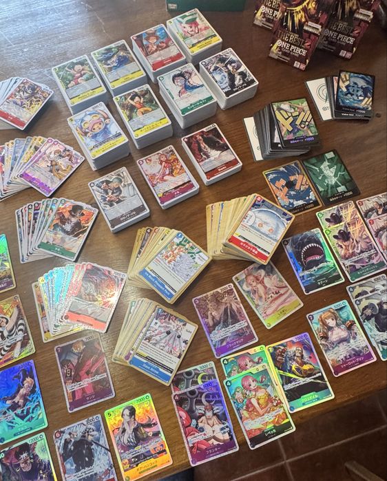 Lote  one piece cerca de 1000 cartas