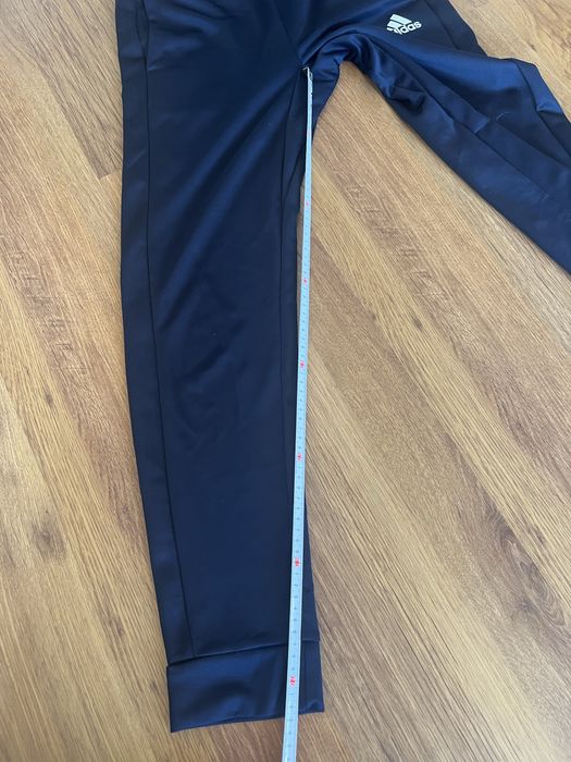 Spodnie adidas r.S