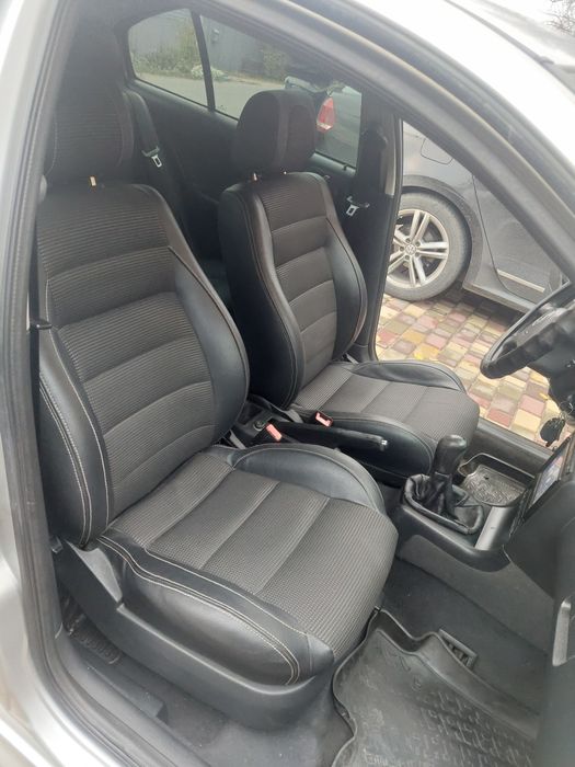 Продам Skoda Octavia Tour 2006