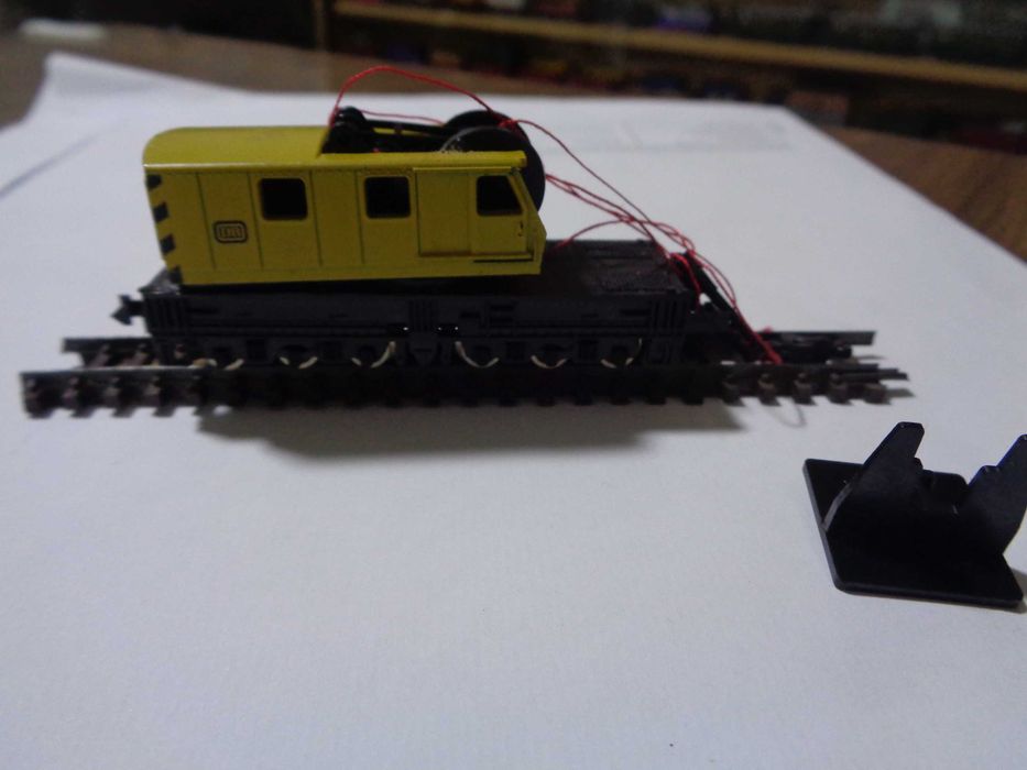 1:160 ROCO Vagão grua para BRICOLAR com falhas de peças